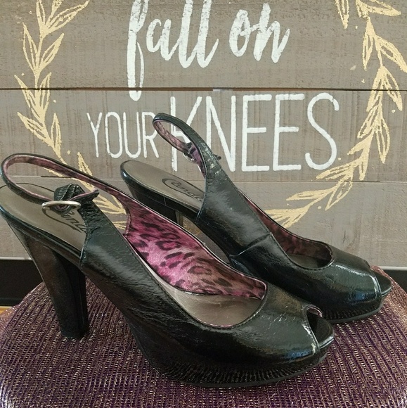 👉3 /20 CANDIES | HEELS - Picture 2 of 7